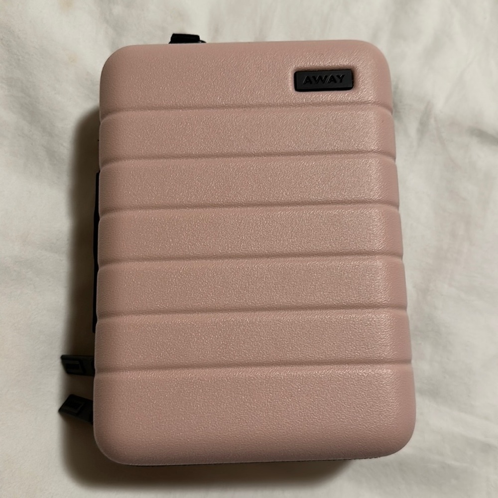 Pink away mini hard case